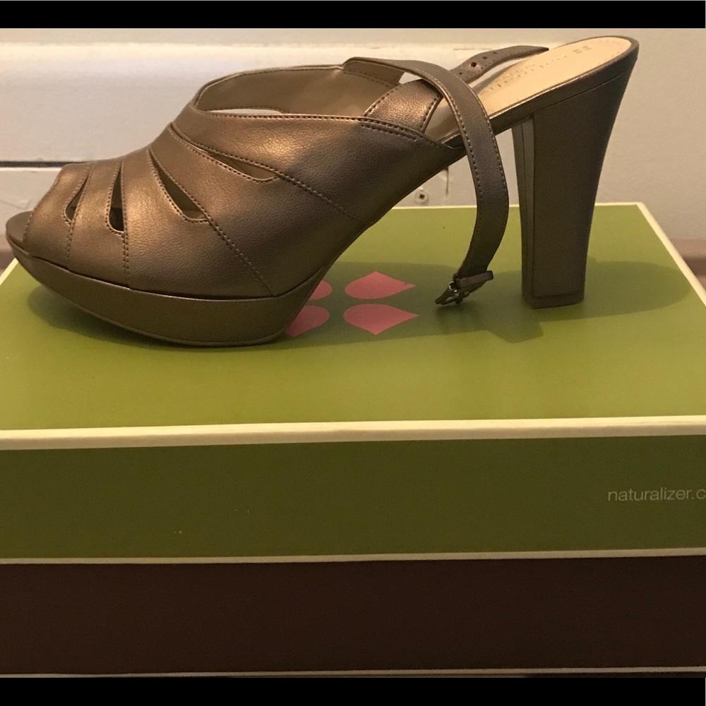 Naturalizer  Kassandra,Nickel Met.  11W